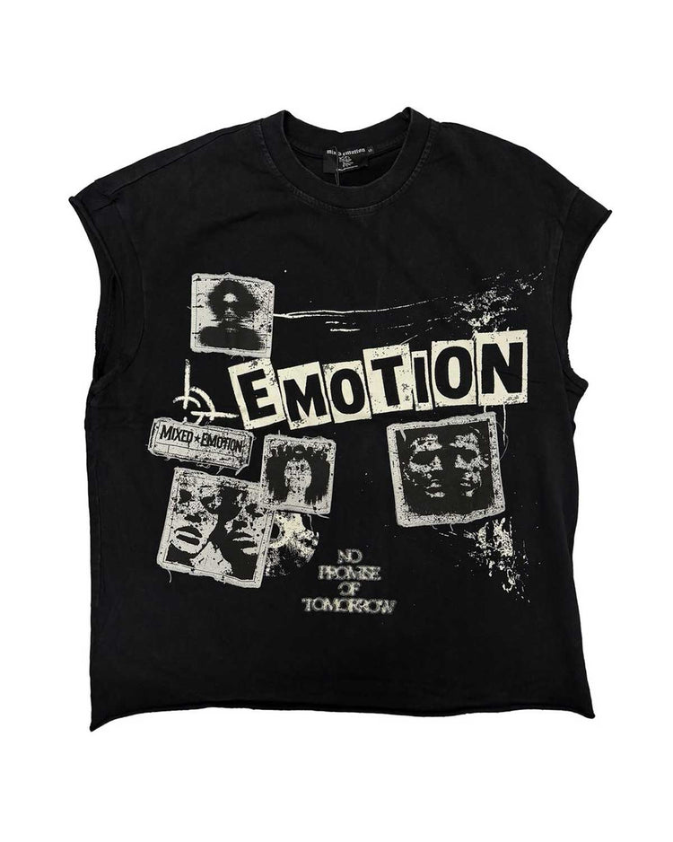 Newspaper Sleeveless Tee Black